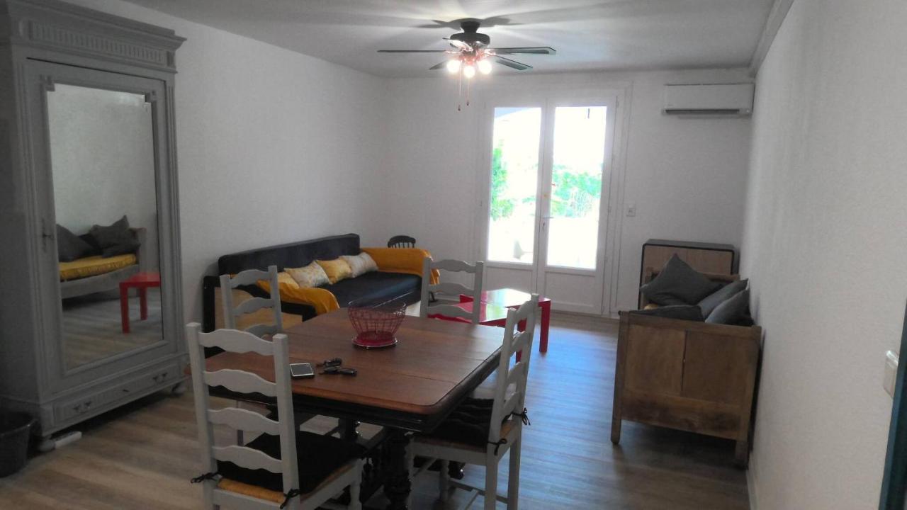 Refurbished Apartment 4 People 300M From The Sea Saintes-Maries-de-la-Mer Buitenkant foto